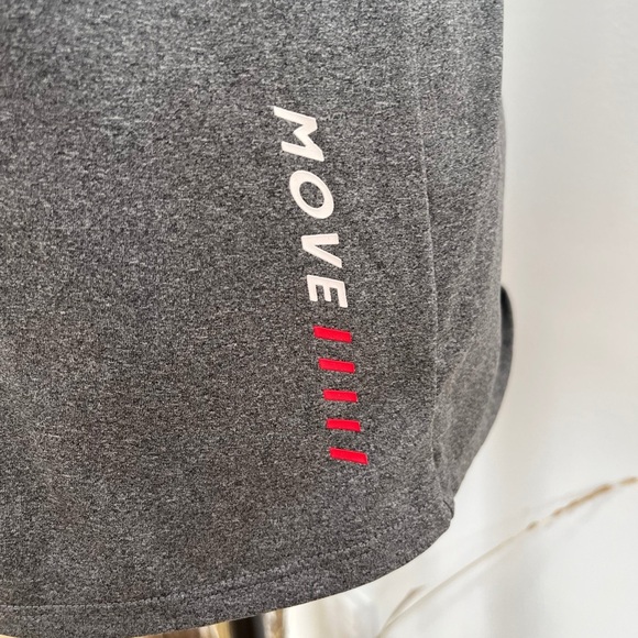 5/20$ Move ardene athletic Gray Tank Top size large - Picture 3 of 5